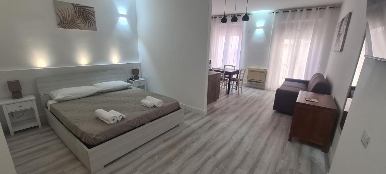 Cagliariparadiseapartment It Marina Kültér fotó